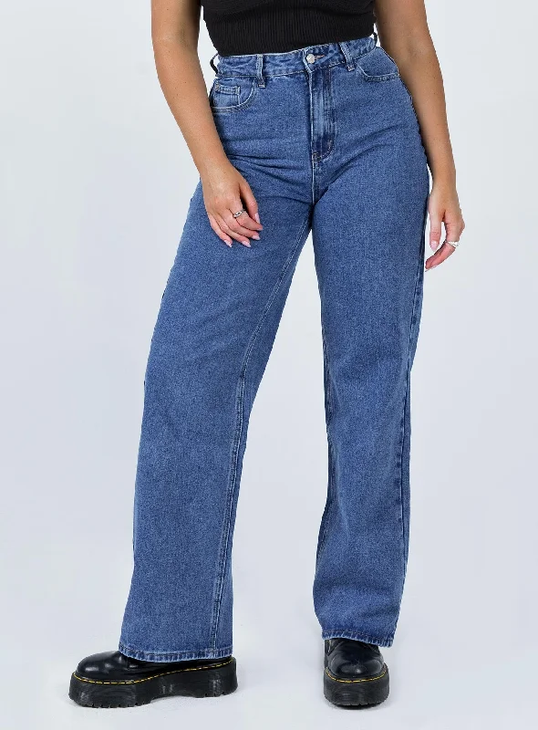 The Latest Trends Theore High Waisted Mom Jean Mid Wash Denim