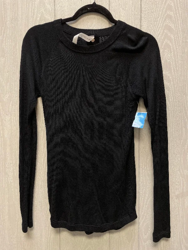 Top Long Sleeve By Lululemon In Black, Size: S