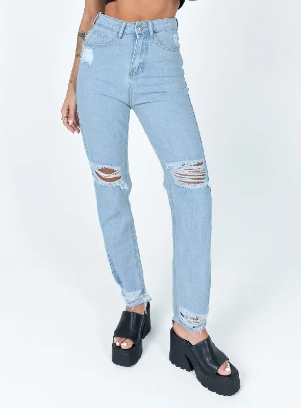 Grab Romantic Date - Night Styles Now Camile Jean Denim