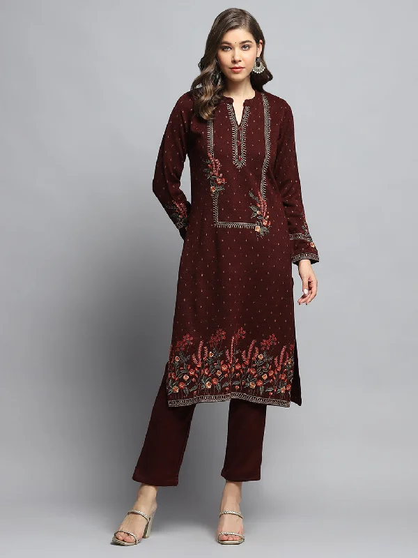 Stylish Savings Women Maroon Self Design Round Neck Full Sleeve Kurti Set